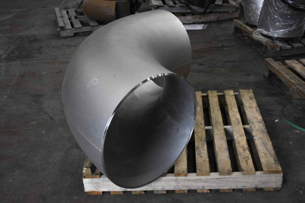 Caps - ALB 9610 1200x800 - Flowline